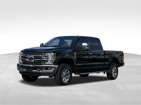 Certified 2019 Ford F250 Lariat w/ Lariat Ultimate Package image 7