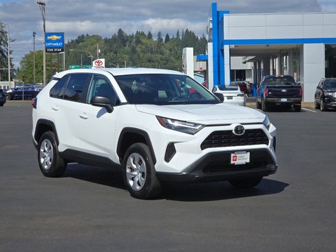 Certified 2024 Toyota RAV4 LE image 2