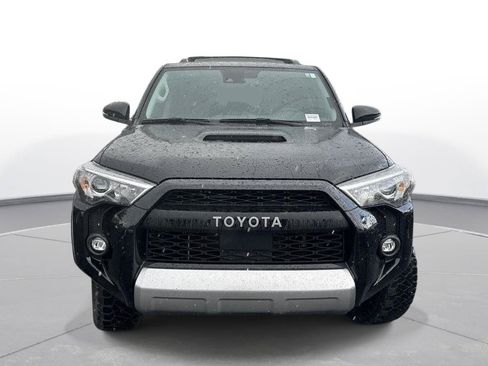 Used 2024 Toyota 4Runner TRD Off-Road Premium w/ Moonroof Package AWD/4WD image 3