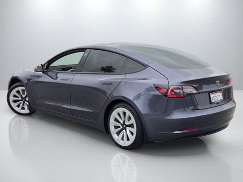 Used 2021 Tesla Model 3 Standard Range Plus image 6