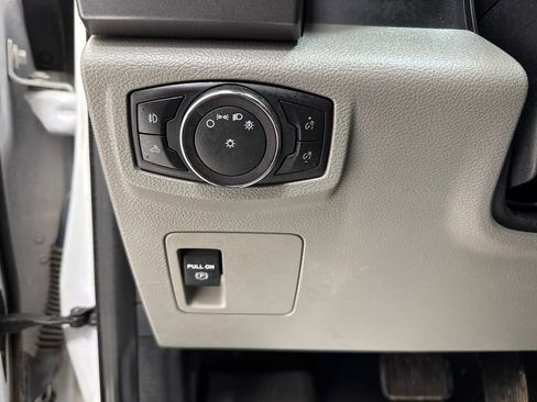 Used 2019 Ford F150 XLT w/ Trailer Tow Package image 19