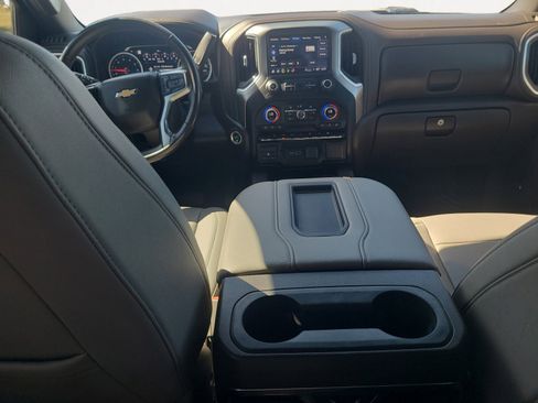 Used 2021 Chevrolet Silverado 2500 LTZ w/ LTZ Plus Package image 3