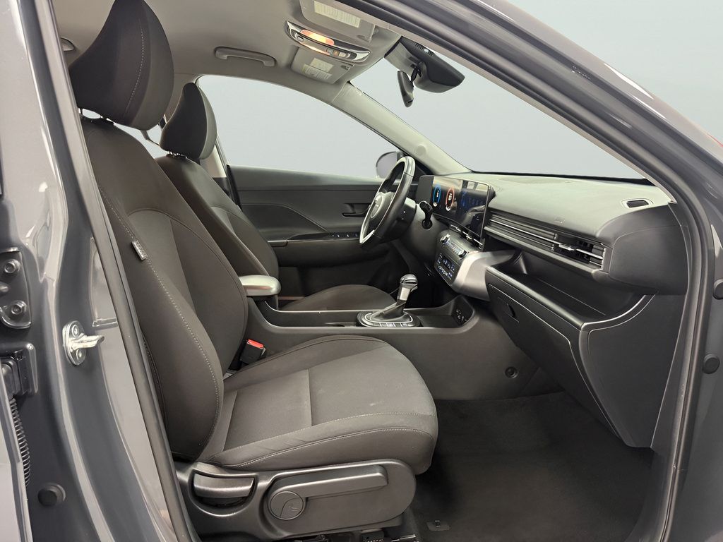 Used 2024 Hyundai Kona SEL AWD/4WD image 13