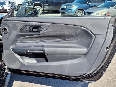 Used 2025 Ford Mustang Dark Horse image 13