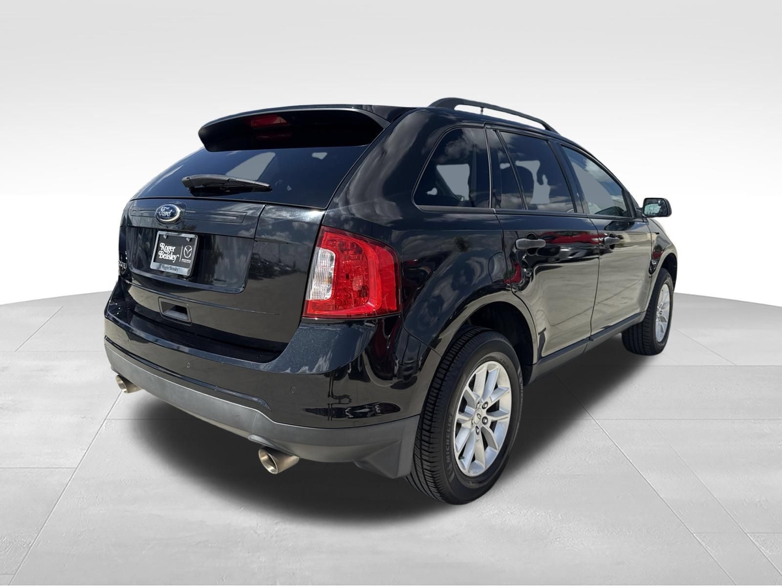 Used 2014 Ford Edge SE w/ Equipment Group 101A FWD image 5