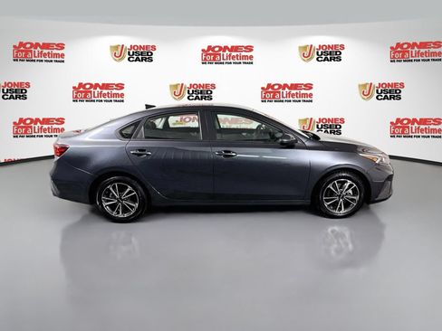 Used 2024 Kia Forte LXS FWD image 15
