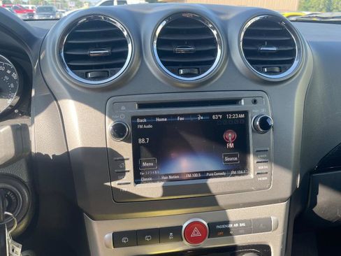 Used 2014 Chevrolet Captiva Sport LT w/ Convenience Package image 15