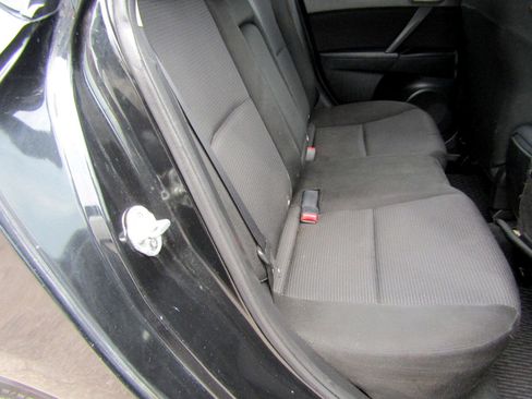 Used 2012 MAZDA MAZDA3 i Touring image 26