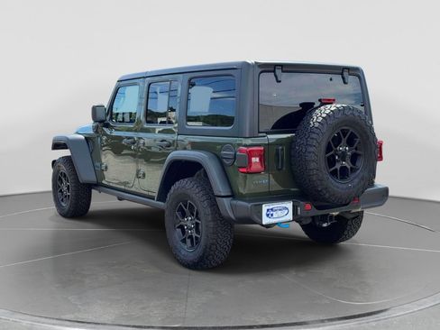 Used 2024 Jeep Wrangler Unlimited AWD/4WD image 5