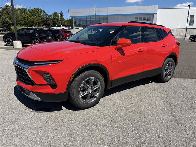 New 2026 Chevrolet Blazer LT w/ Convenience Package AWD/4WD image 1