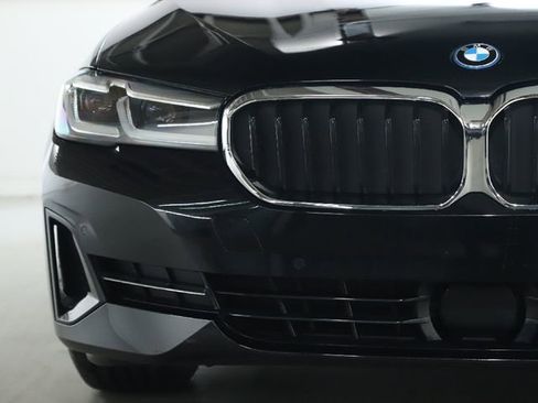 Certified 2023 BMW 530e xDrive 530e iPerformance w/ Premium Package image 6