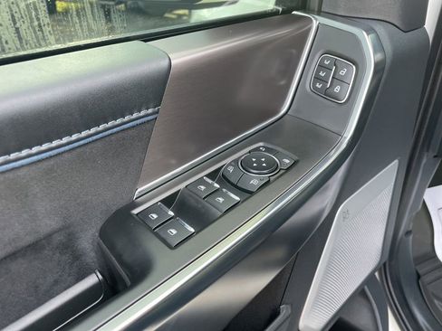 Used 2025 Ford F150 Platinum w/ Equipment Group 702A High image 22