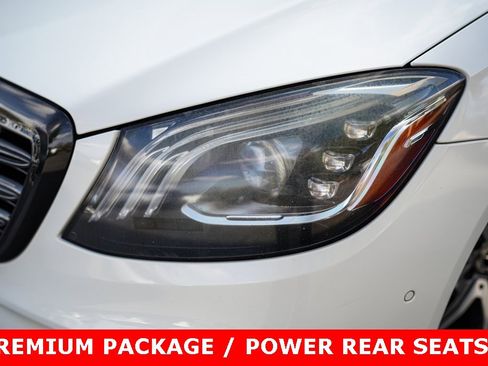 Used 2018 Mercedes-Benz S 560 Sedan w/ AMG Line Exterior image 3