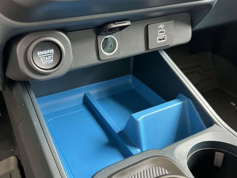 New 2025 Ford Maverick XLT w/ XLT Luxury Package image 6