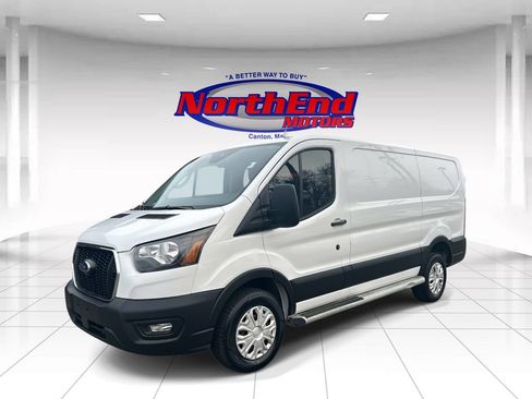 Used 2024 Ford Transit 250 Low Roof w/ Exterior Upgrade Package image 7