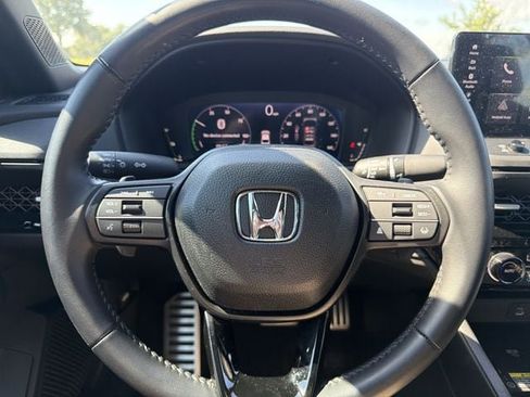 Used 2025 Honda Accord Sport image 23