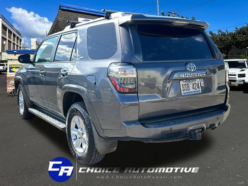 Used 2015 Toyota 4Runner SR5 RWD image 5