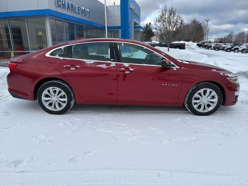 Used 2024 Chevrolet Malibu LT FWD image 7