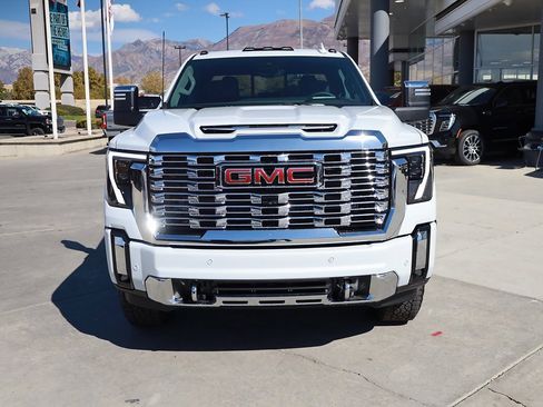 New 2026 GMC Sierra 2500 Denali w/ Technology Package image 9