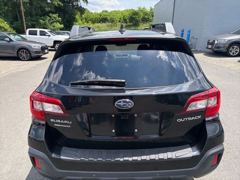 Used 2019 Subaru Outback 2.5i Limited AWD/4WD image 18