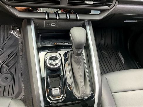 New 2026 Chevrolet Colorado Trail Boss AWD/4WD image 12