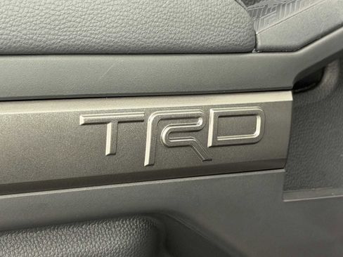 Used 2025 Toyota Tacoma TRD Off-Road AWD/4WD image 22