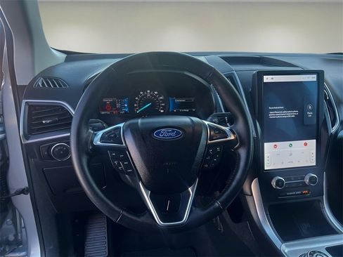 Used 2023 Ford Edge SEL image 15