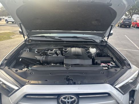 Used 2024 Toyota 4Runner SR5 image 37