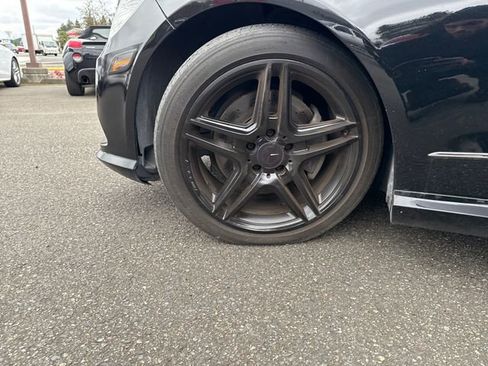 Used 2013 Mercedes-Benz E 350 E 350 image 30