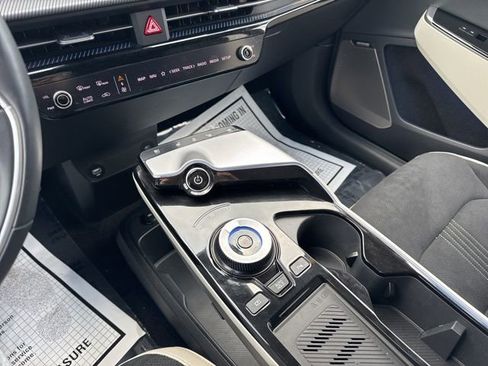 Used 2022 Kia EV6 GT-Line w/ GT-Line Suede Seat Package image 20