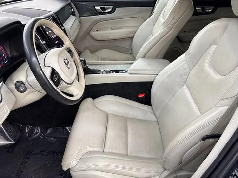 Used 2021 Volvo XC60 T5 Inscription w/ Advanced Package AWD/4WD image 13