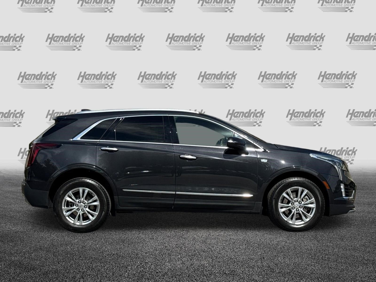 Used 2020 Cadillac XT5 Premium Luxury FWD image 3