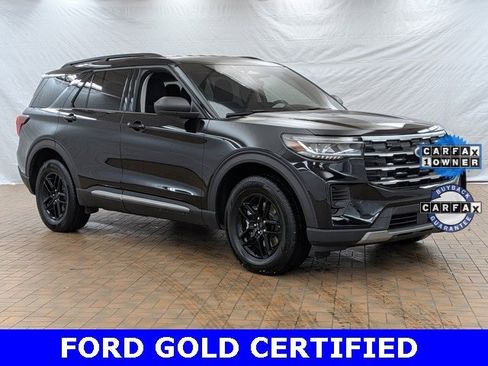 Certified 2025 Ford Explorer Active image 1