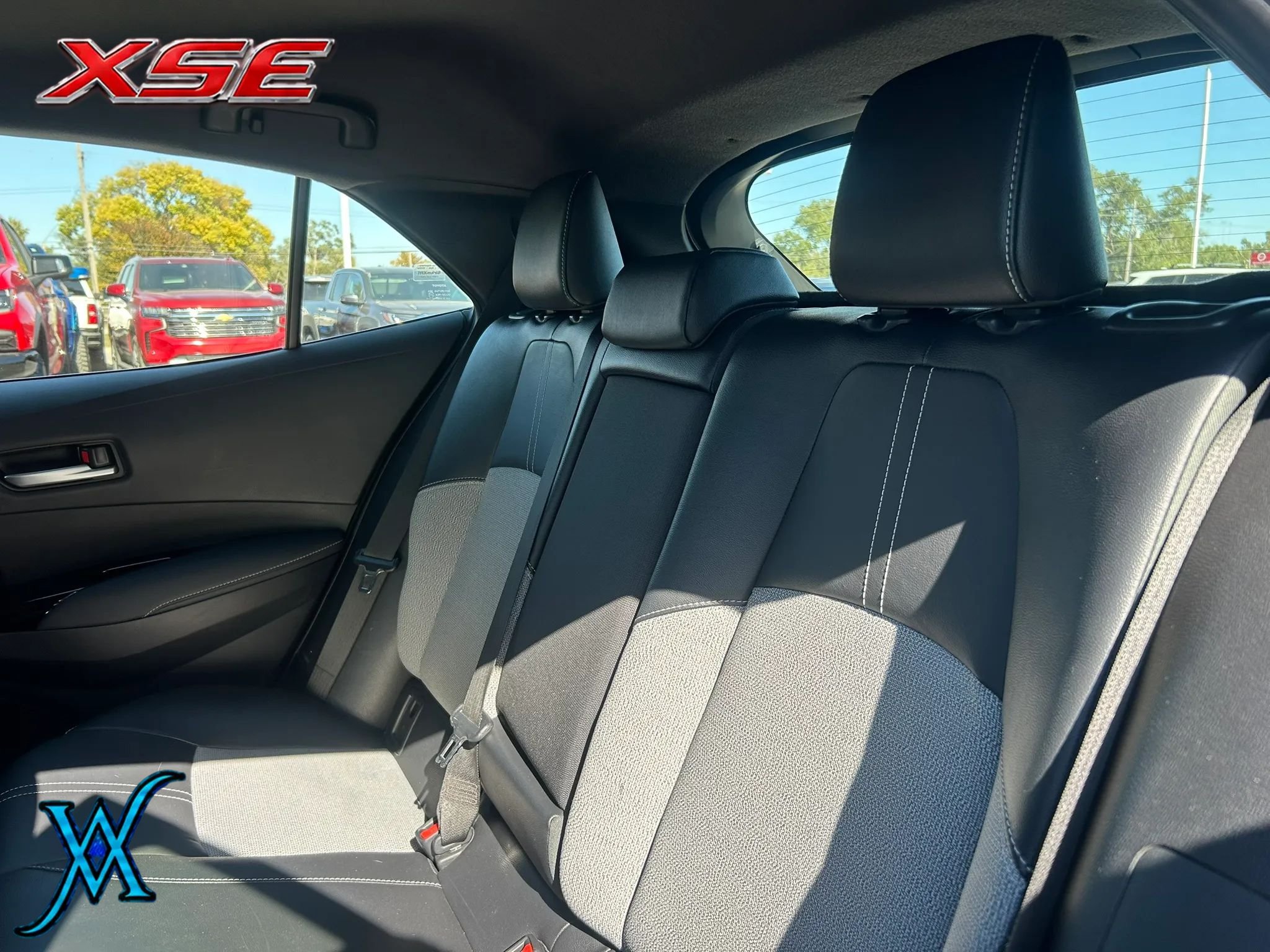 Used 2021 Toyota Corolla XSE FWD image 17