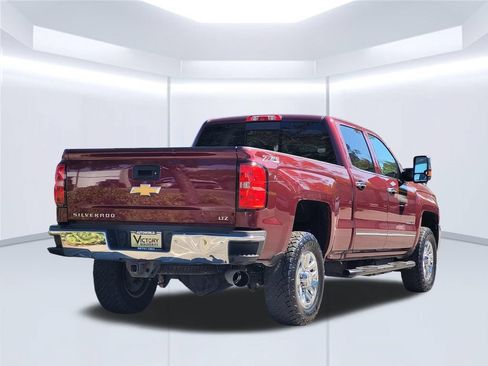 Used 2016 Chevrolet Silverado 2500 LTZ w/ Duramax Plus Package AWD/4WD image 5