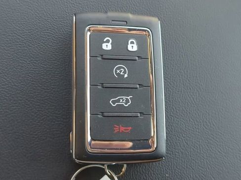 New 2025 Jeep Grand Cherokee L Limited w/ Luxury Tech Group II image 29