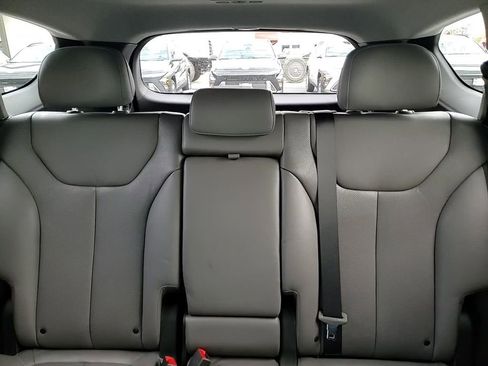 Used 2020 Hyundai Santa Fe Limited image 22