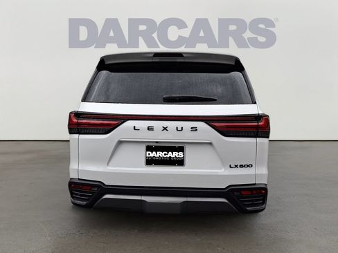Used 2025 Lexus LX 600 4WD w/ Luxury Package image 5