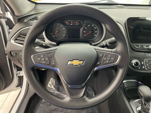Certified 2024 Chevrolet Malibu LT FWD image 11