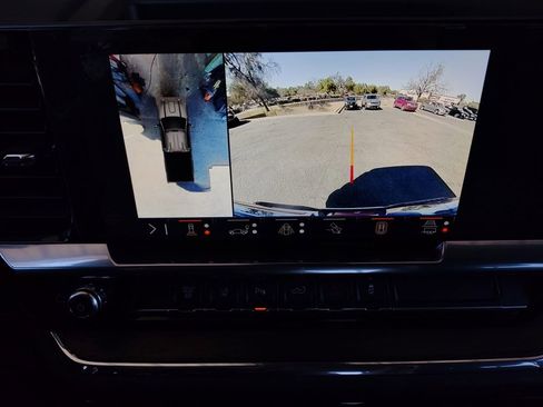 Used 2024 GMC Sierra 2500 SLT w/ Texas SLT Premium Package image 8