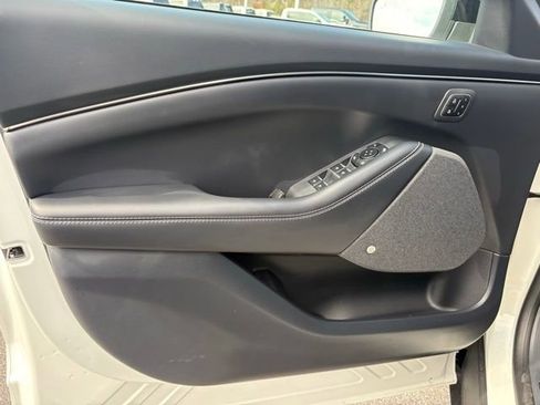 New 2025 Ford Mustang Mach-E Premium image 10