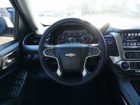 Used 2016 Chevrolet Tahoe LT image 25