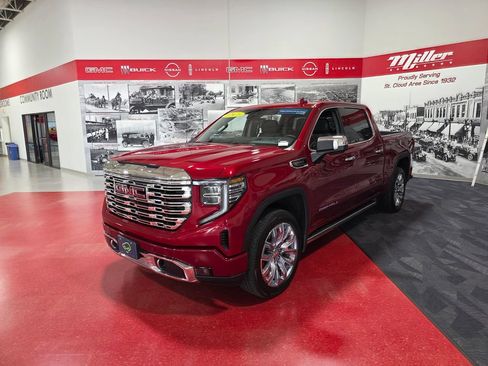 Certified 2024 GMC Sierra 1500 Denali w/ Denali Reserve Package AWD/4WD image 9