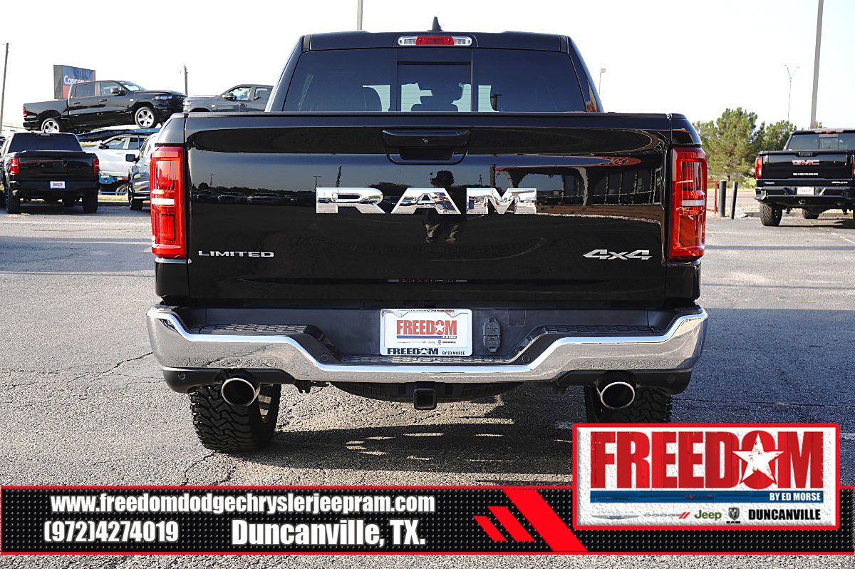 Used 2025 RAM 1500 Limited w/ Off Road Group AWD/4WD image 4