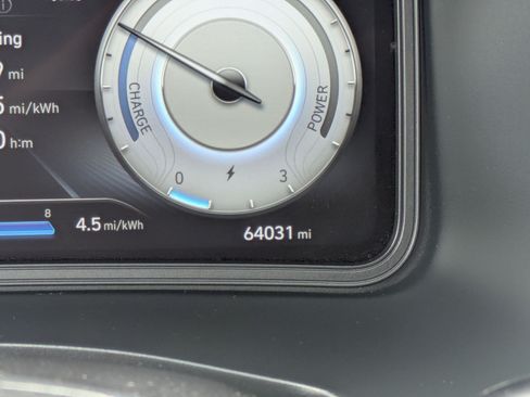 Used 2023 Hyundai Kona Limited FWD image 24