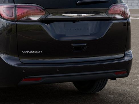 New 2026 Chrysler Voyager LX image 13