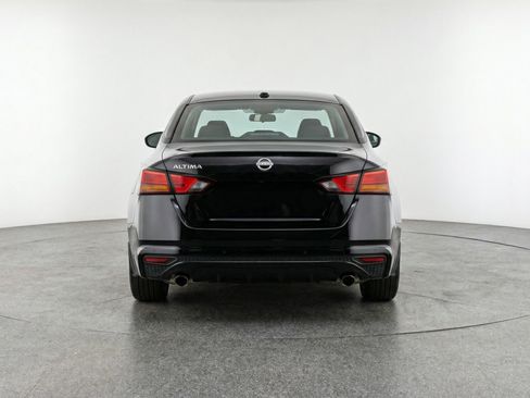 Used 2025 Nissan Altima 2.5 SV image 7