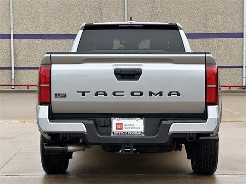 Certified 2025 Toyota Tacoma SR5 image 4