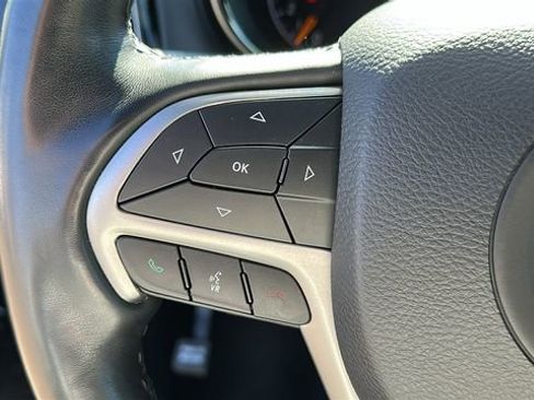 Used 2021 Jeep Grand Cherokee High Altitude AWD/4WD image 11