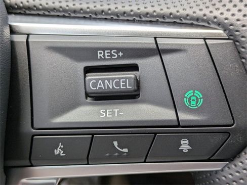 New 2025 Mitsubishi Outlander SE image 27